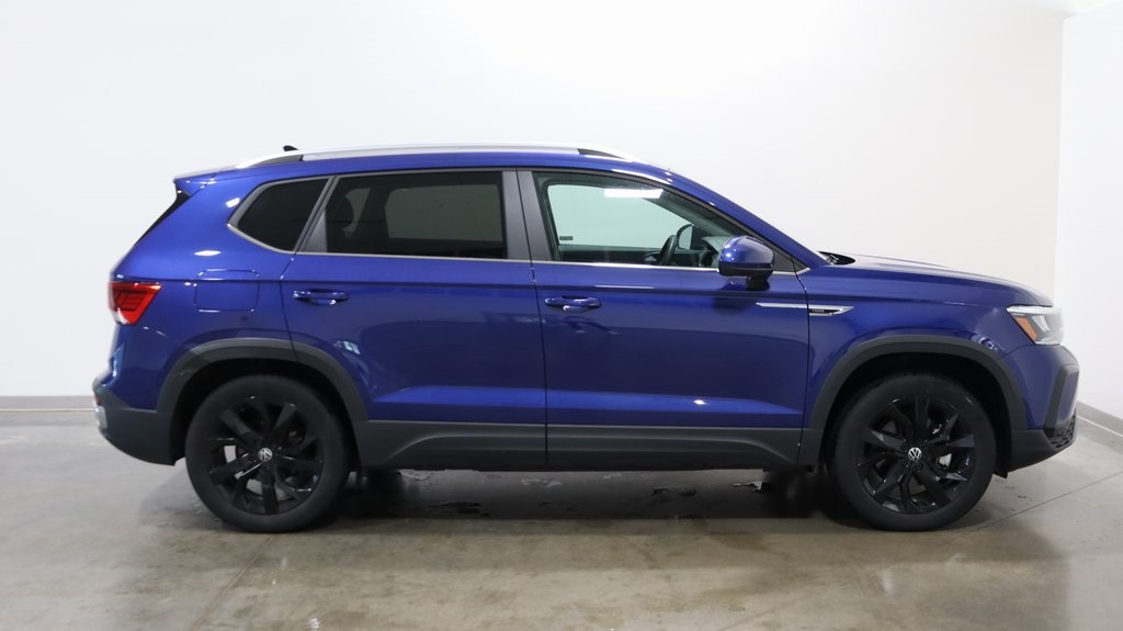 2022 Volkswagen Taos 1.5T SE 8