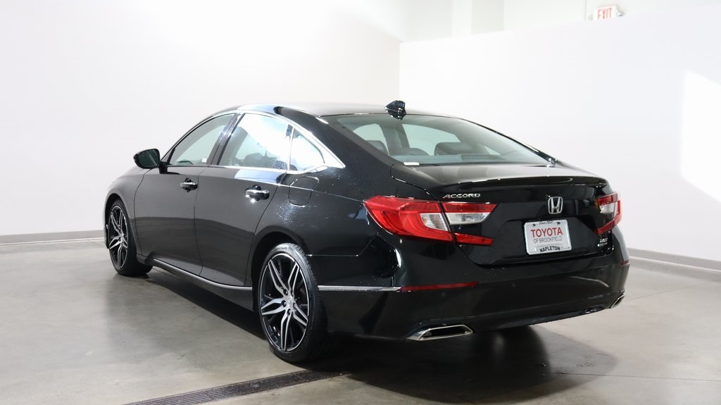 2022 Honda Accord Touring 2.0T 5