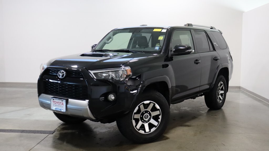 2018 Toyota 4Runner TRD Off-Road Premium 3