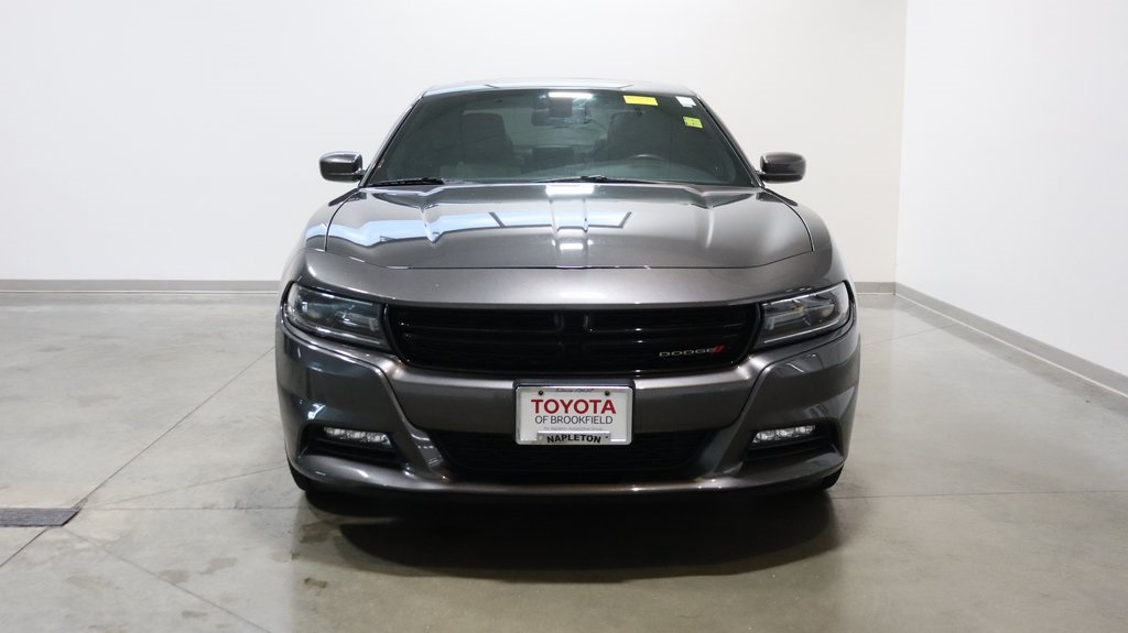 2015 Dodge Charger SXT 2