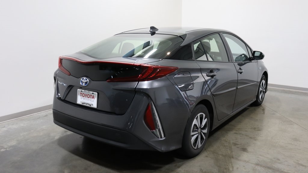 2017 Toyota Prius Prime Premium 7