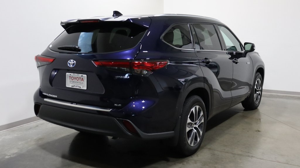 2021 Toyota Highlander Hybrid XLE 7