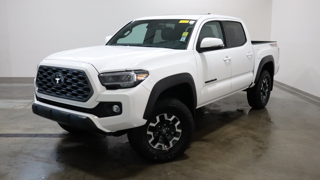 2023 Toyota Tacoma TRD Off-Road 3