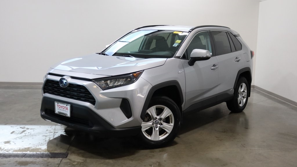 2020 Toyota RAV4 Hybrid LE 3