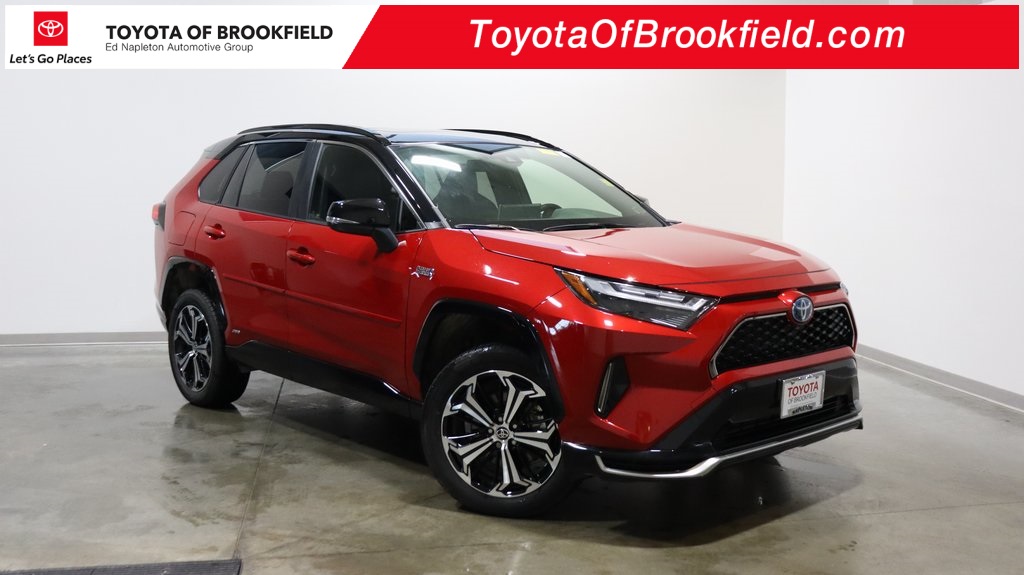 2022 Toyota RAV4 Prime XSE 1