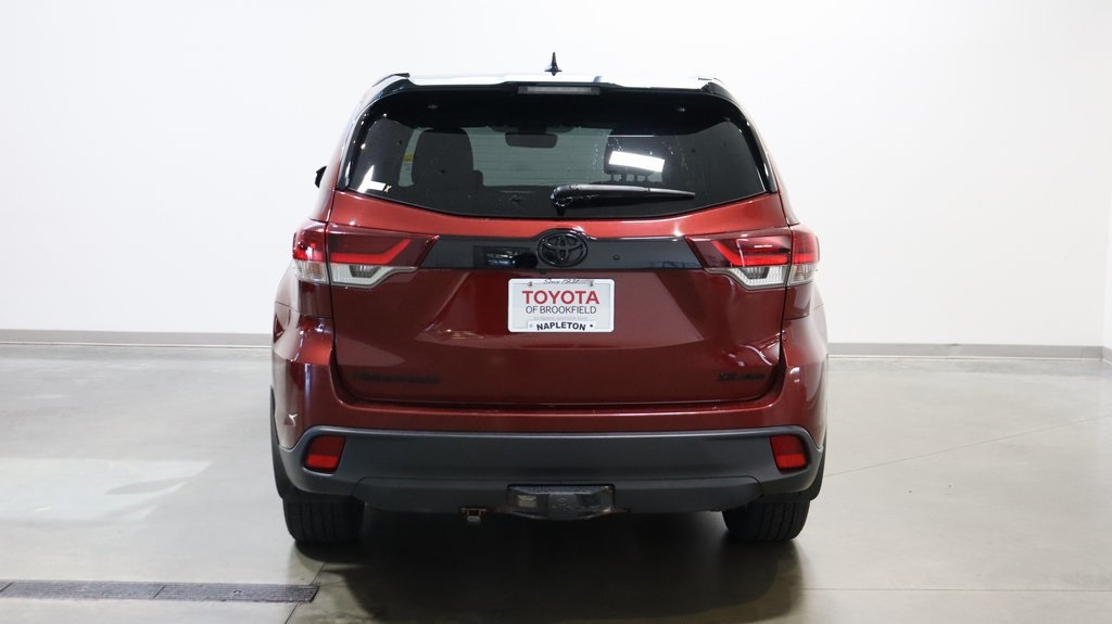 2019 Toyota Highlander SE 6