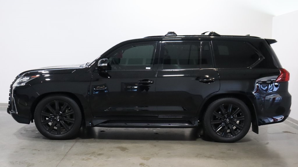 2017 Lexus LX 570 4