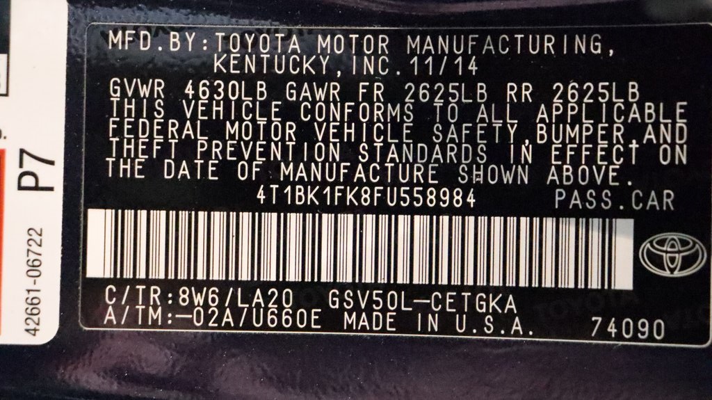 2015 Toyota Camry XLE 28