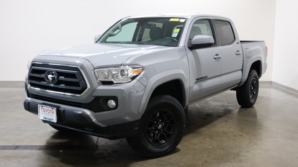 2021 Toyota Tacoma SR5 3