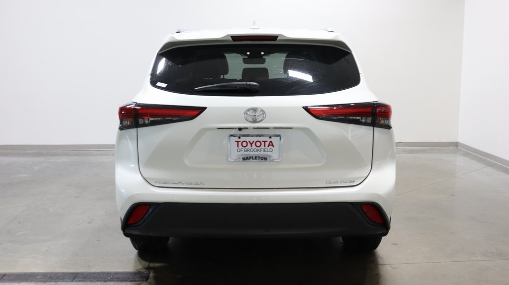 2021 Toyota Highlander XLE 6