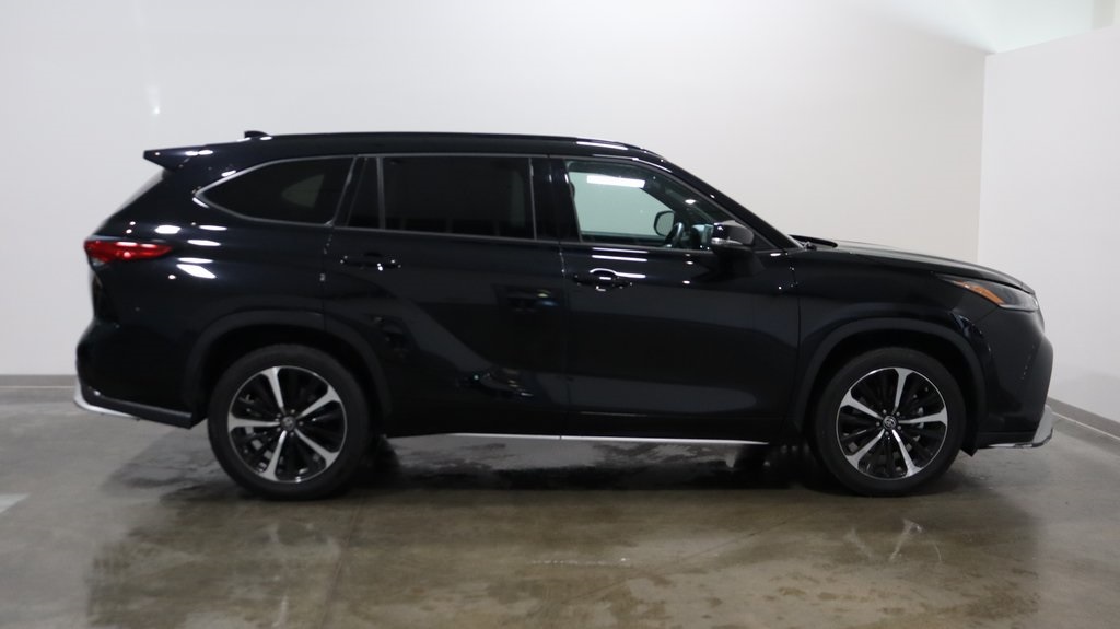 2021 Toyota Highlander XSE 8