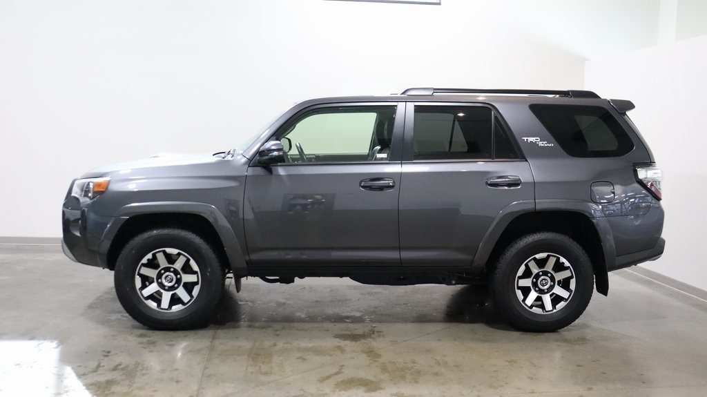 2022 Toyota 4Runner TRD Off-Road Premium 4