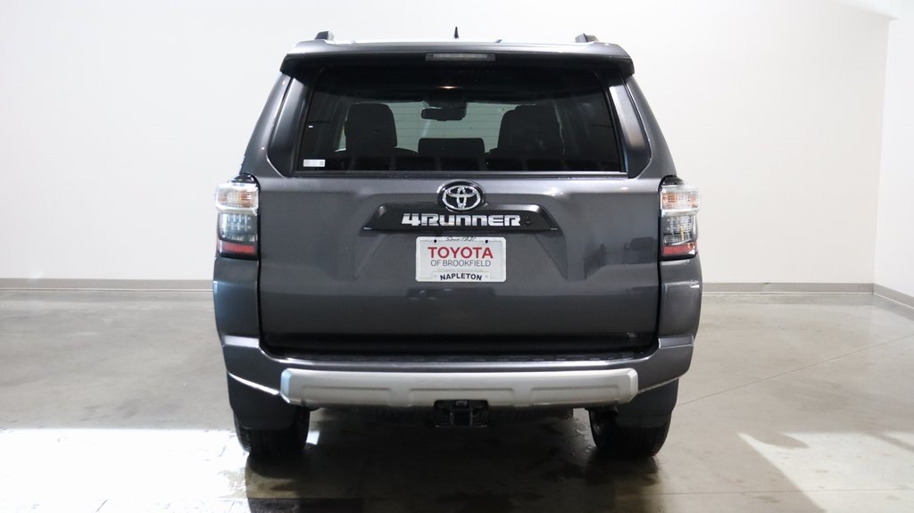 2022 Toyota 4Runner TRD Off-Road Premium 6