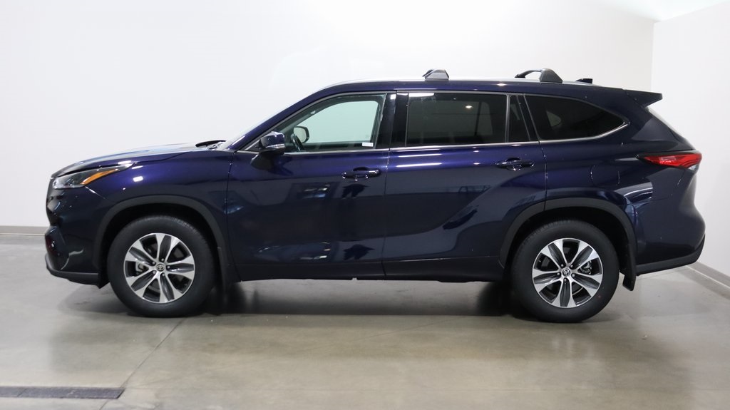 2021 Toyota Highlander XLE 4