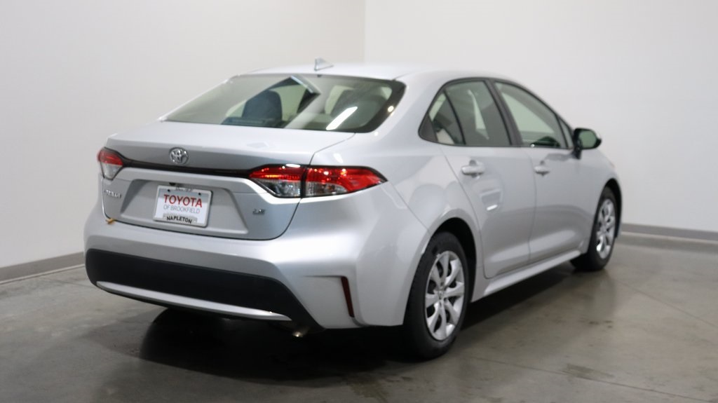 2021 Toyota Corolla LE 7