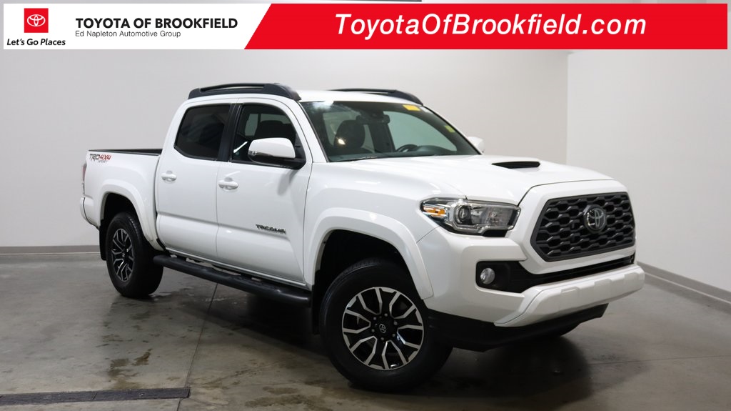 2021 Toyota Tacoma TRD Sport 1