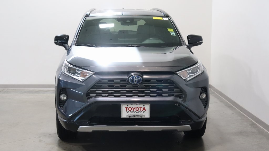 2020 Toyota RAV4 Hybrid XSE 2