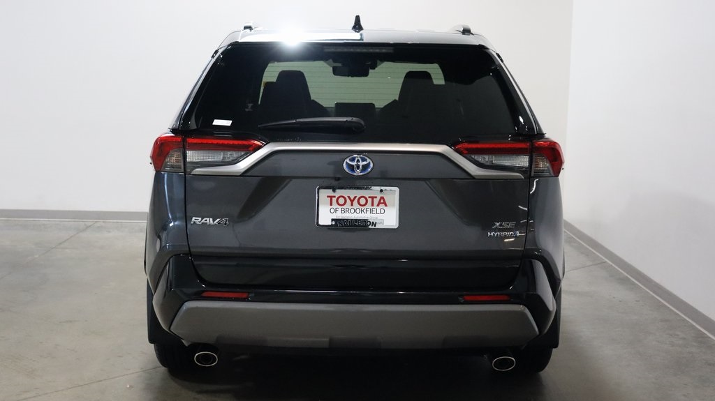 2020 Toyota RAV4 Hybrid XSE 6