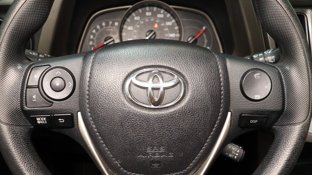 2014 Toyota RAV4 LE 12