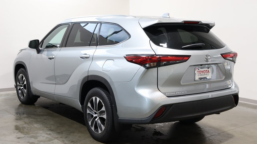 2021 Toyota Highlander XLE 5