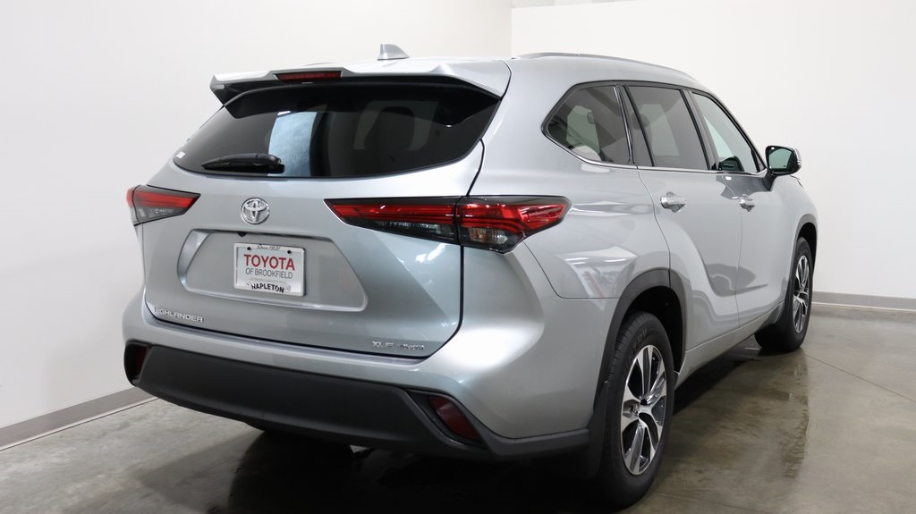 2021 Toyota Highlander XLE 7