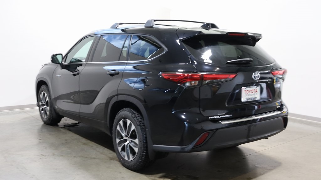 2020 Toyota Highlander Hybrid XLE 5