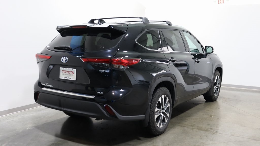 2020 Toyota Highlander Hybrid XLE 7