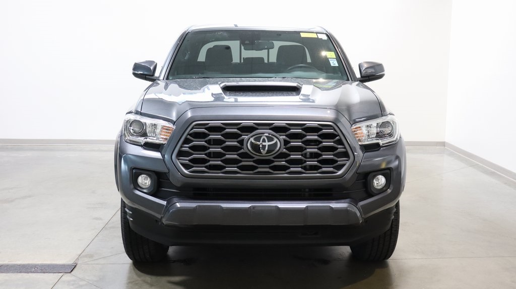 2021 Toyota Tacoma TRD Sport 2