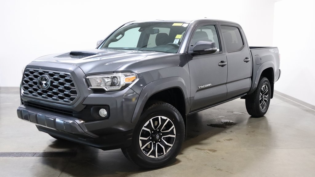 2021 Toyota Tacoma TRD Sport 3