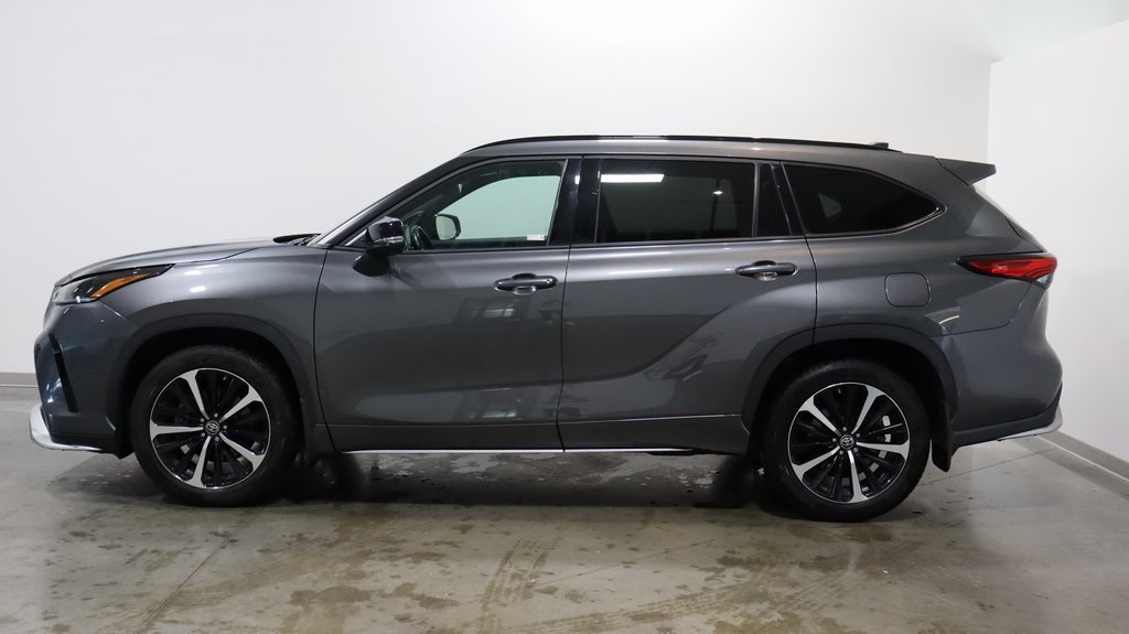 2021 Toyota Highlander XSE 4