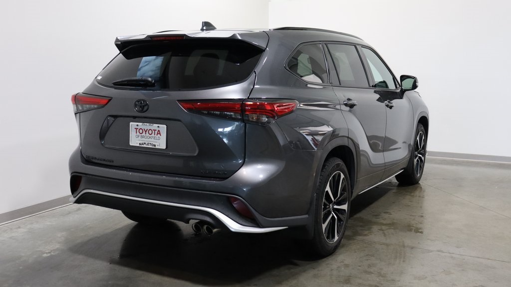 2021 Toyota Highlander XSE 7