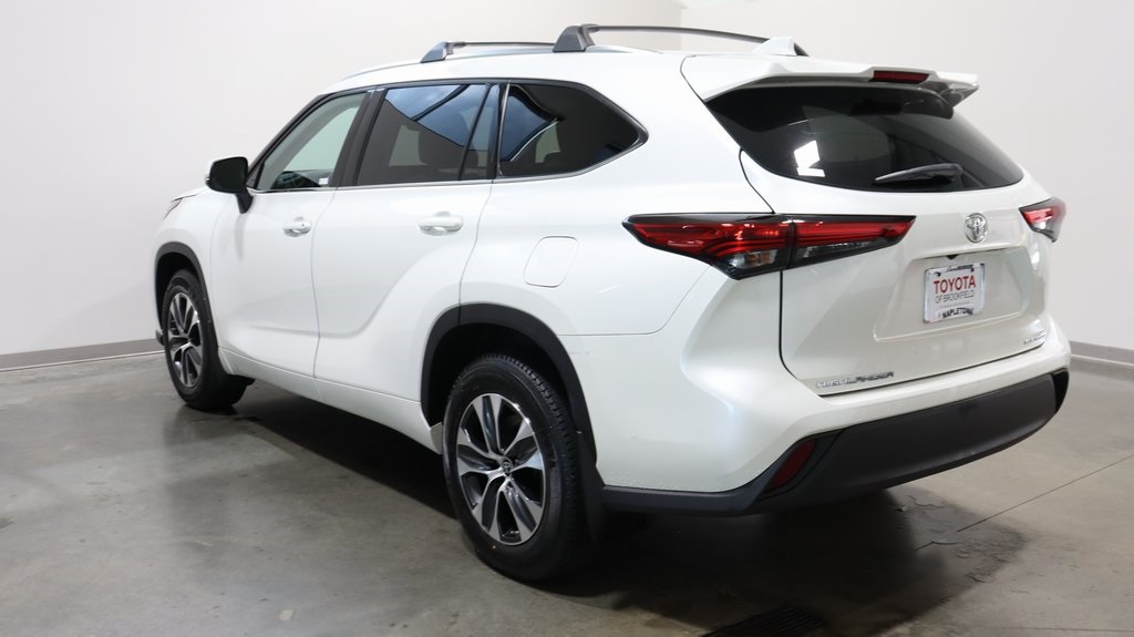 2021 Toyota Highlander XLE 5