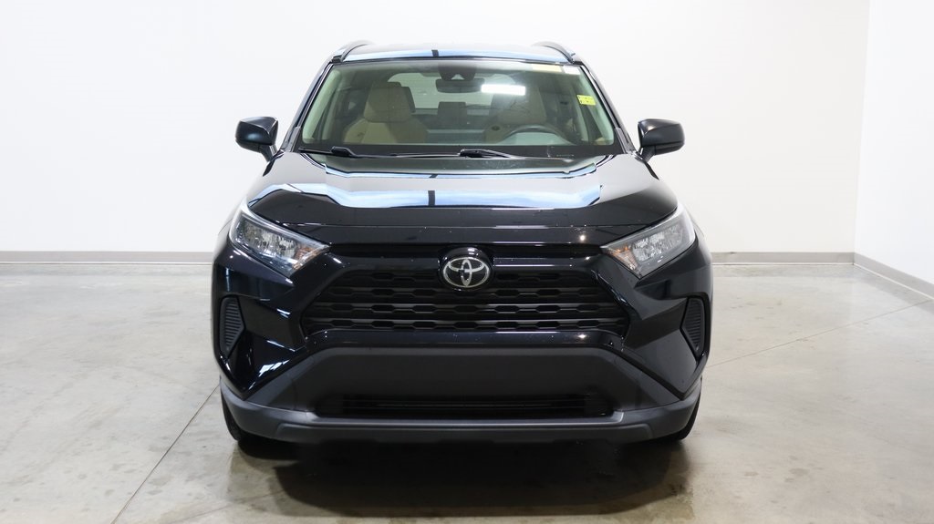 2019 Toyota RAV4 LE 2