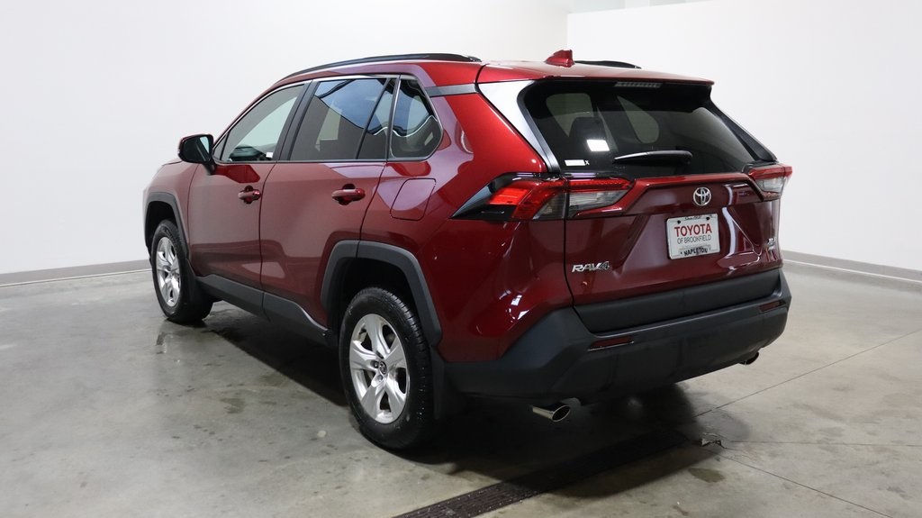 2021 Toyota RAV4 XLE 5