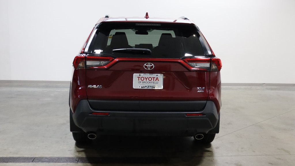 2021 Toyota RAV4 XLE 6