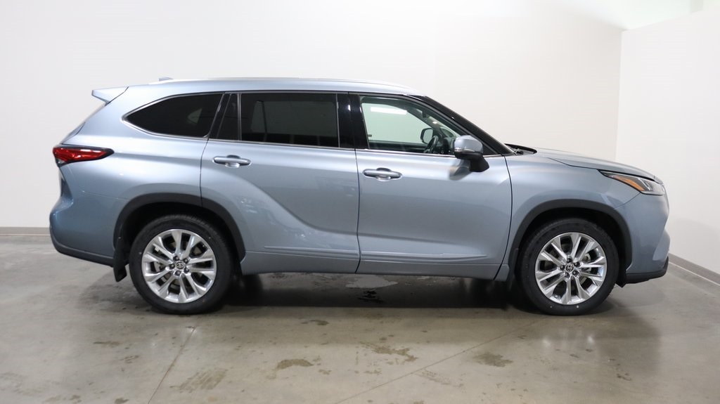 2021 Toyota Highlander Limited 8