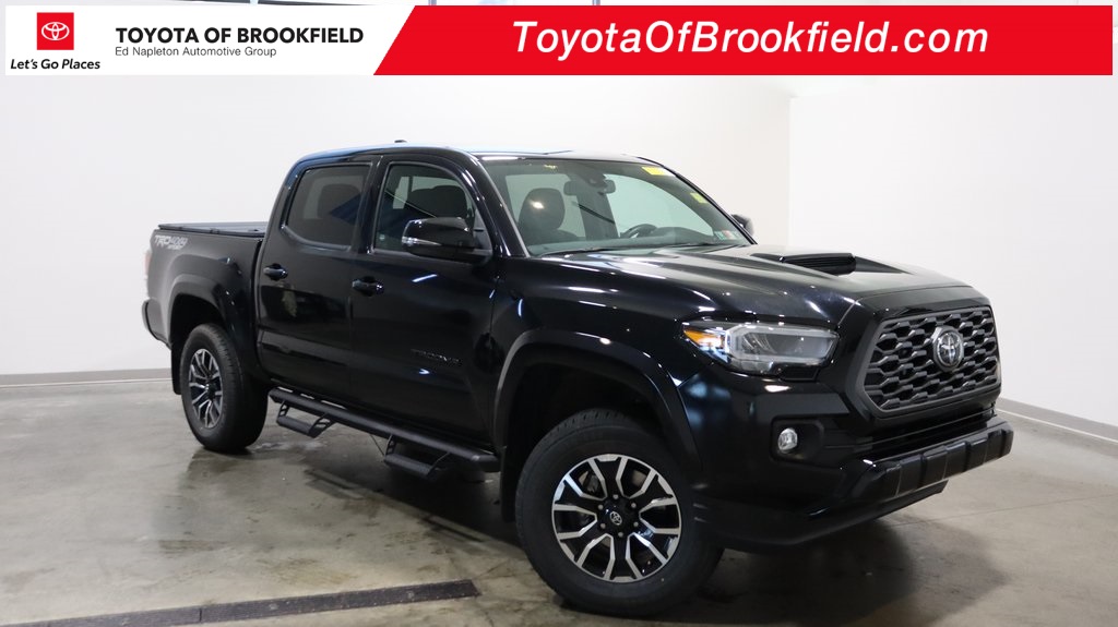 2021 Toyota Tacoma TRD Sport 1