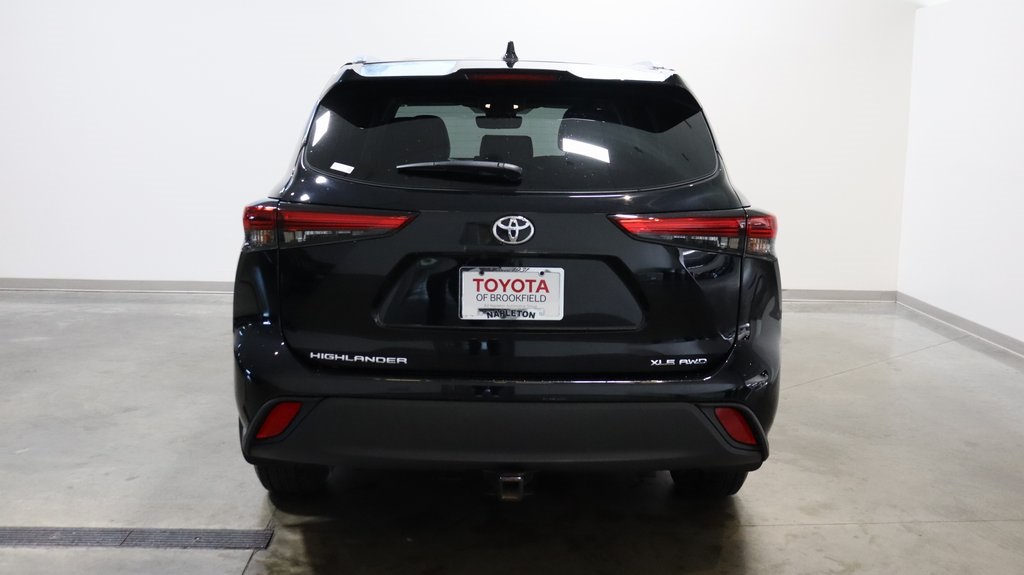 2021 Toyota Highlander XLE 6