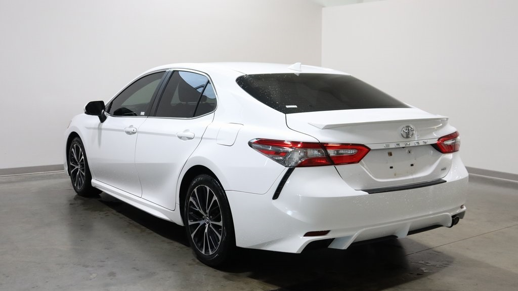 2018 Toyota Camry SE 5