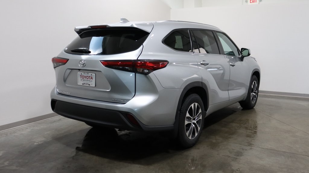 2021 Toyota Highlander XLE 7