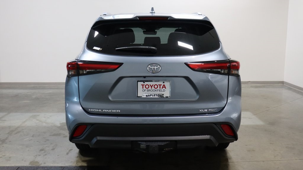 2021 Toyota Highlander XLE 6