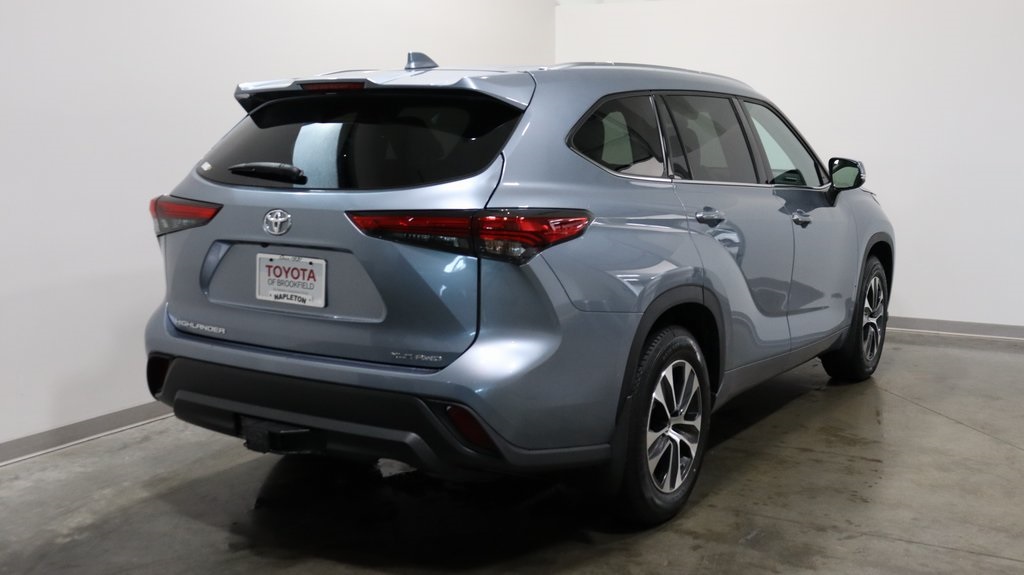 2021 Toyota Highlander XLE 7