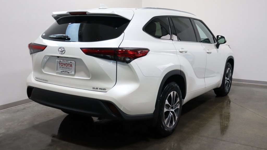 2021 Toyota Highlander XLE 7