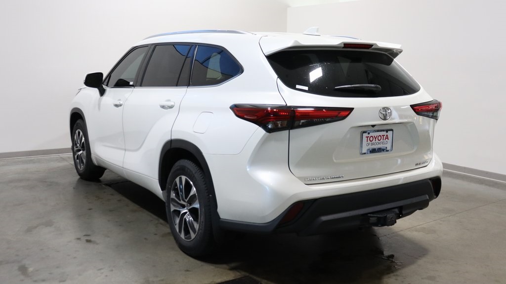 2021 Toyota Highlander XLE 5