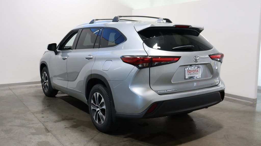 2021 Toyota Highlander XLE 5