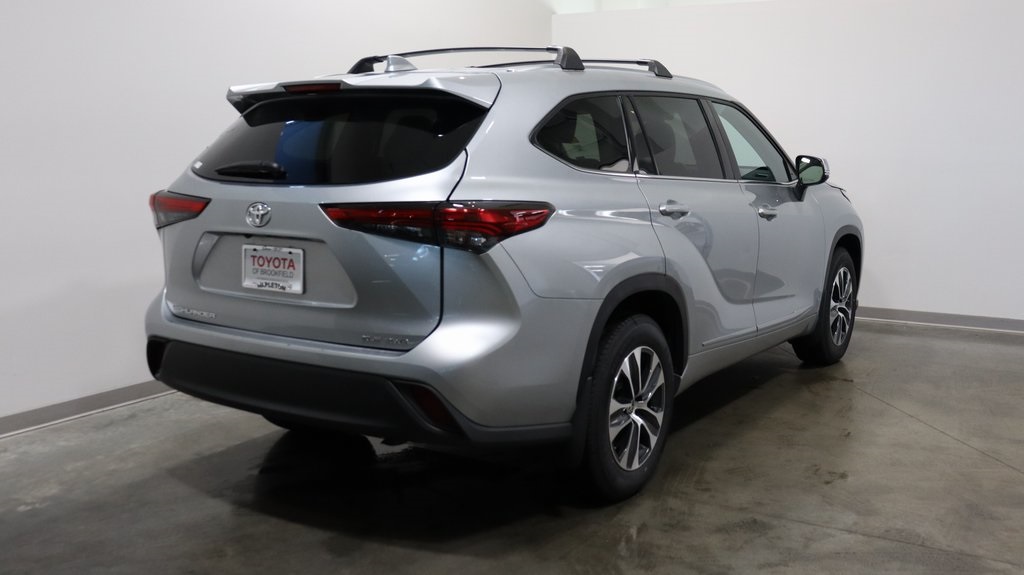 2021 Toyota Highlander XLE 7