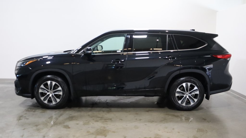 2021 Toyota Highlander XLE 4