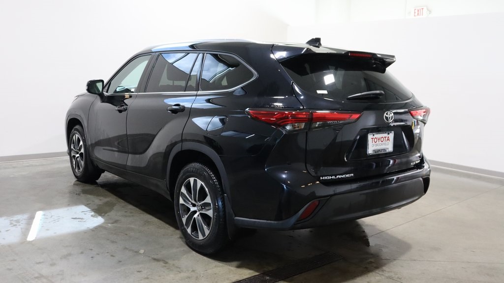 2021 Toyota Highlander XLE 5