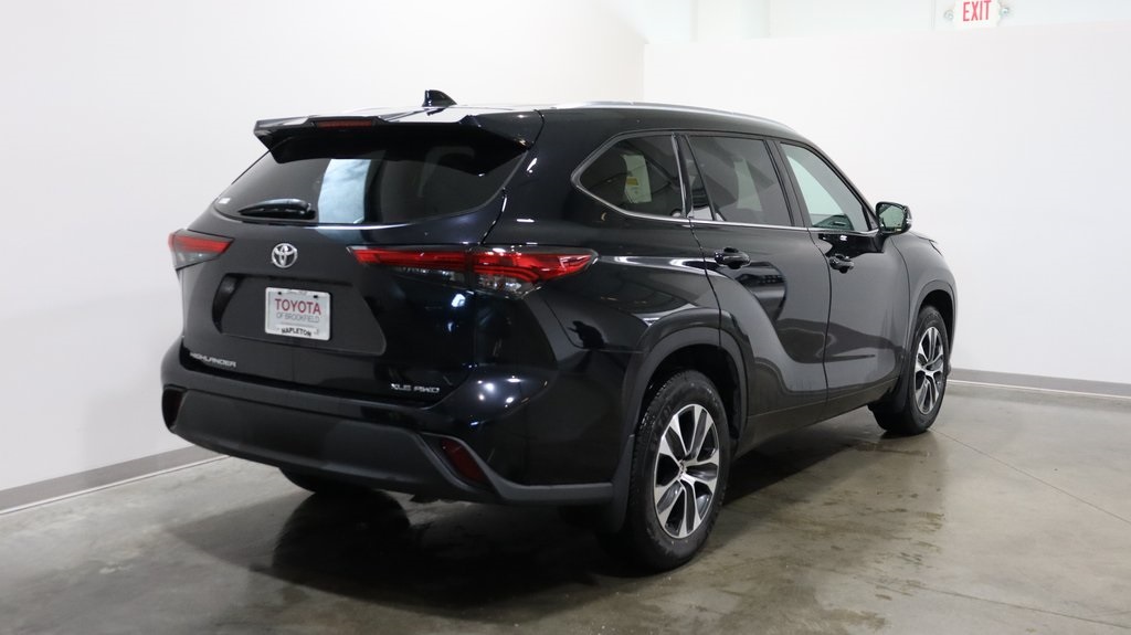 2021 Toyota Highlander XLE 7