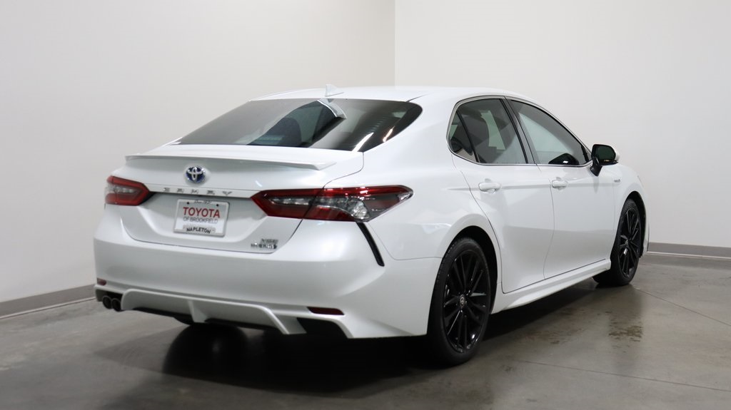 2021 Toyota Camry Hybrid XSE 7